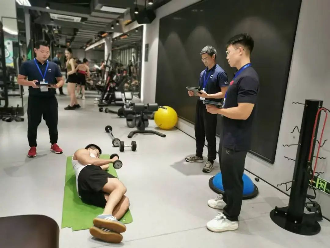 健身选考证还是请私教？看完这篇就懂了(图4)